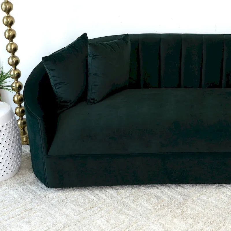 Aksamitna sofa w kolorze zielonym z ciasnym oparciem w stylu Mid-Century Modern